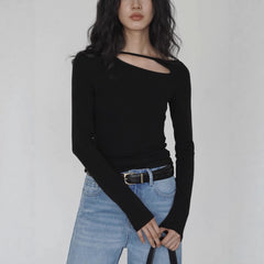 Red unilateral hollowed-out long-sleeved top women's design sense niche spring thin bottom T-shirt