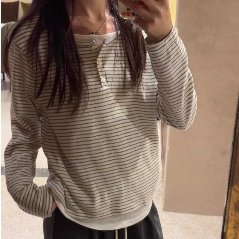 Vintage Women Fake Two Piece Top O-neck Stripe Button Long Sleeve T-shirt Spring Autumn Casual Loose Base Layer Shirt Versatile