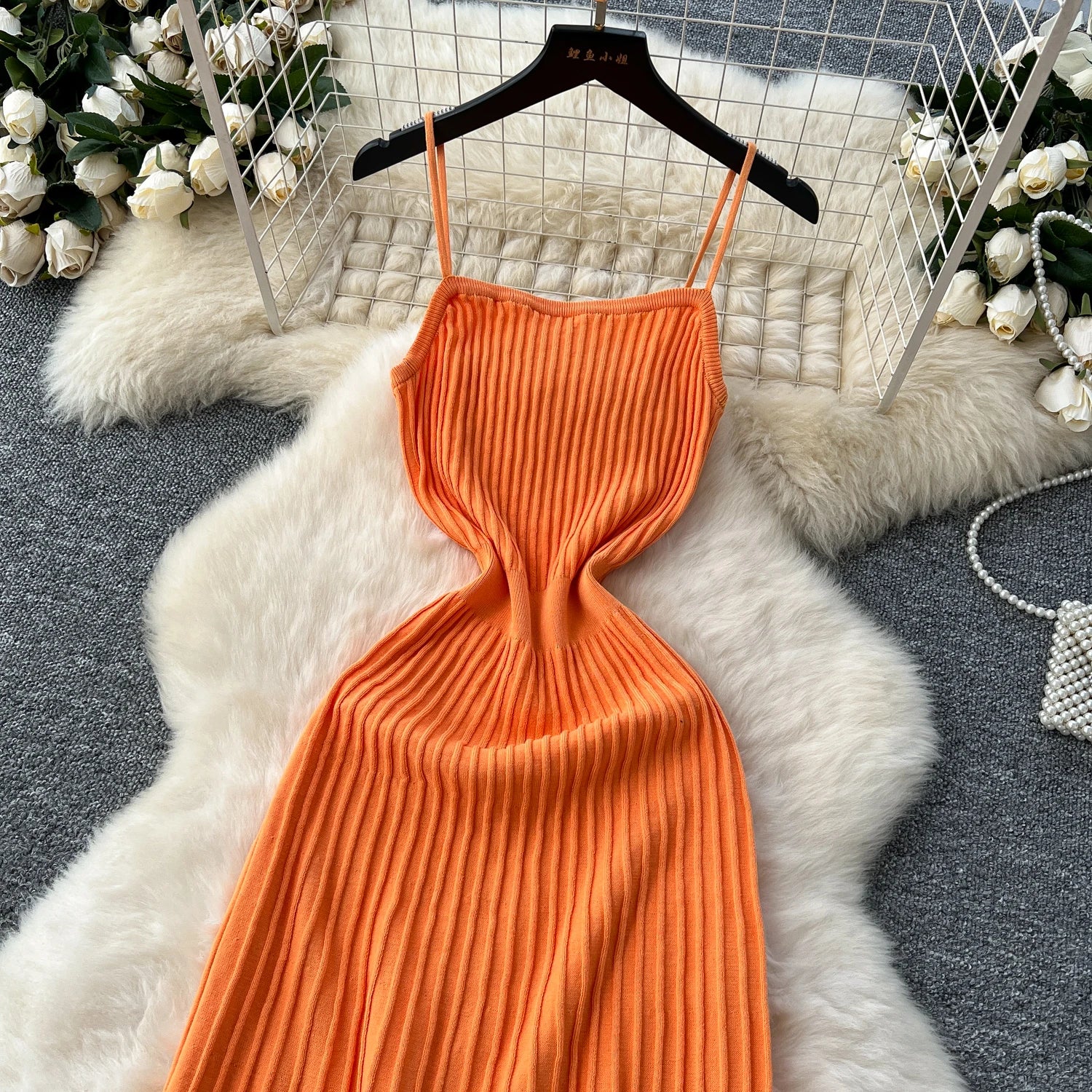 Knitted Pleated Long Dress High Waist Midi Sling Dress Elegant Sleeveless Yellow Dress Women Streetwear Black Bodycon Dress